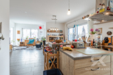 Neuwertiges Einfamilienhaus auf schönem Grund mit Doppelgarage und Einbauküche in Grafenwöhr - Küche-Esszimmer